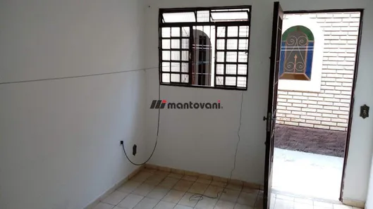Casa com 3 Quartos à venda, 283m² no Vila Bertioga, São Paulo