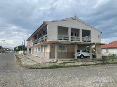 Casa com 3 Quartos à venda, 127m² no Zona Nova, Balneário Rincão