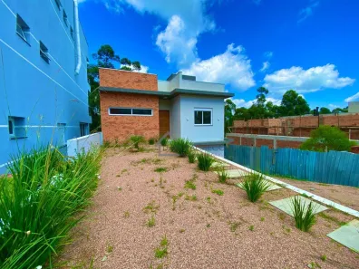 Casa de Condomínio com 4 Quartos para alugar, 170m² no São Lucas, Viamão