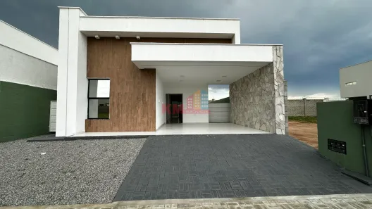 Casa de Condomínio com 3 Quartos à venda, 135m² no Bela Vista, Mossoró
