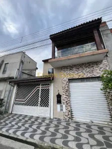 Sobrado com 4 Quartos à venda, 144m² no Conjunto Habitacional Terra dos Ipês II (Fase I), Pindamonhangaba