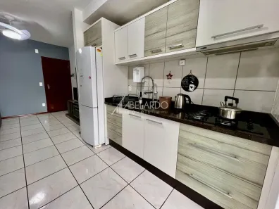 Apartamento com 2 Quartos para alugar, 70m² no Água Verde, Blumenau