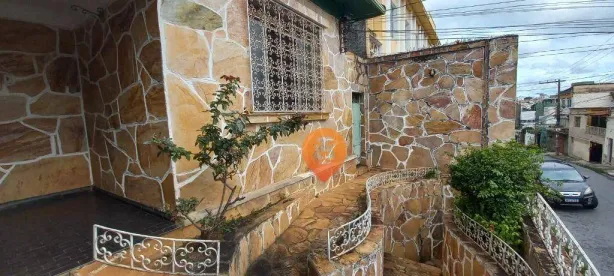 Casa com 9 Quartos à venda, 387m² no Santa Tereza, Belo Horizonte
