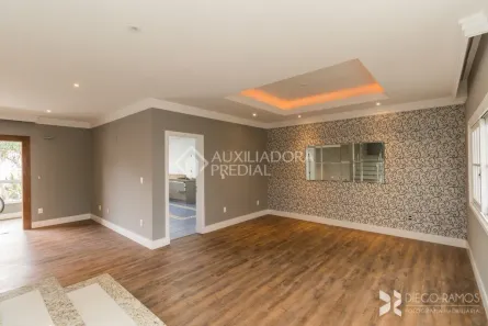 Casa com 3 Quartos à venda, 397m² no Vila Jardim, Porto Alegre