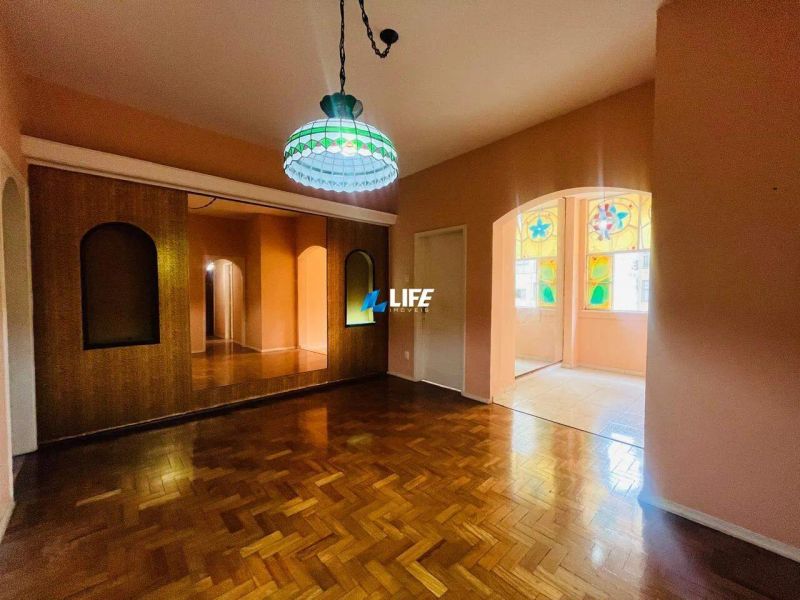 Apartamento com 3 quartos — Centro, Belo Horizonte