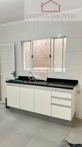 Casa com 2 Quartos para alugar, 80m² no Jardim Alice, Jundiaí