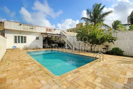 Casa com 3 Quartos à venda, 227m² no Centro, Peruíbe