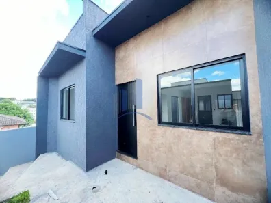 Casa com 3 Quartos à venda, 61m² no Santa Cândida, Curitiba