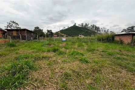 Lote/Terreno à venda, 300m² no , Divino de São Lourenço