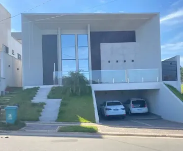 Casa de Condomínio com 3 Quartos para alugar, 195m² no Jardins Bolonha, Senador Canedo