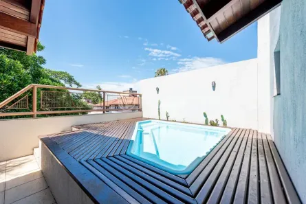Casa de Condomínio com 4 Quartos à venda, 340m² no Jardim Isabel, Porto Alegre