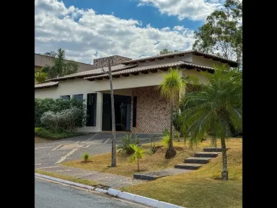 Casa de Condomínio com 3 Quartos à venda, 211m² no Condomínio do Lago 1ª Etapa, Goiânia