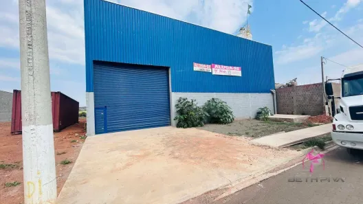 Galpão/Depósito/Armazém para alugar, 946m² no Loteamento Industrial Anhanguera, Leme