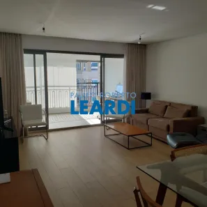 Apartamento com 3 Quartos à venda, 149m² no Moema, São Paulo