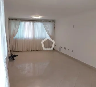 Casa com 3 Quartos à venda, 200m² no Jardim Londrina, São Paulo