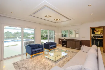 Casa de Condomínio com 4 Quartos para alugar, 445m² no Cavalhada, Porto Alegre