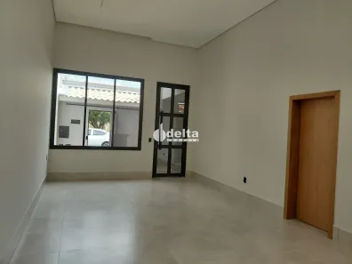 Casa com 3 Quartos à venda, 205m² no Jardim Patrícia, Uberlândia