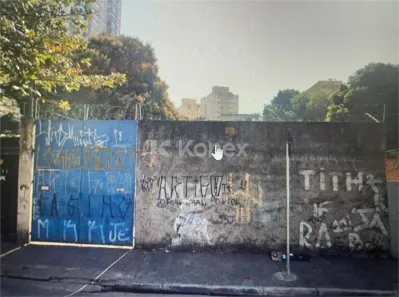 Lote/Terreno à venda, 600m² no Vila Mangalot, São Paulo