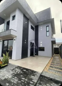 Casa com 3 Quartos à venda, 196m² no Campeche, Florianópolis