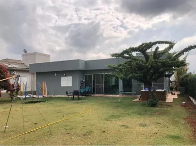 Casa de Condomínio com 3 Quartos à venda, 200m² no Itapecerica, Salto