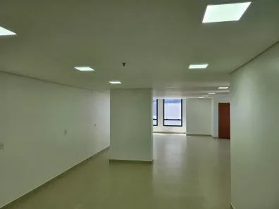 Sala Comercial à venda, 106m² no Presidente Vargas, Manaus