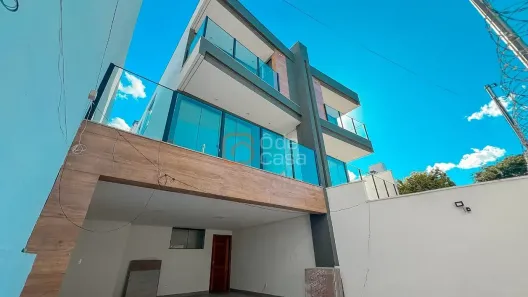 Casa com 3 Quartos à venda, 172m² no Planalto, Belo Horizonte