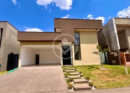 Casa de Condomínio com 3 Quartos à venda, 151m² no Jardins Barcelona, Senador Canedo