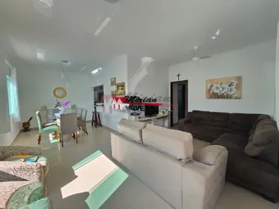 Casa com 3 Quartos à venda, 142m² no Parque Turistico, Peruíbe