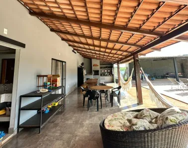 Fazenda/Sítio com 5 Quartos à venda, 342m² no Custódio Pereira, Uberlândia