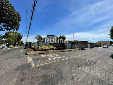 Lote/Terreno à venda, 360m² no Segismundo Pereira, Uberlândia