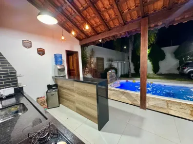 Casa com 3 Quartos para alugar, 187m² no Chácara Brasil, São Luís