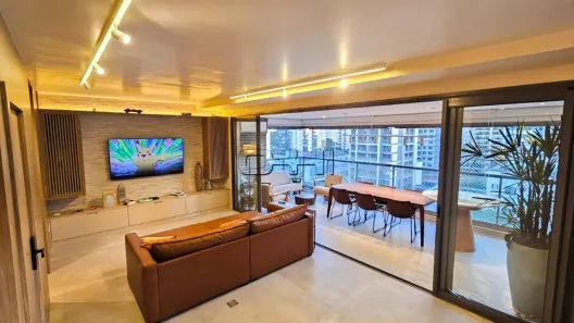 Apartamento com 3 Quartos para alugar, 141m² no Brooklin Paulista, São Paulo