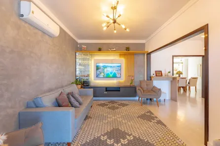 Casa com 4 Quartos à venda, 328m² no Passo da Areia, Porto Alegre