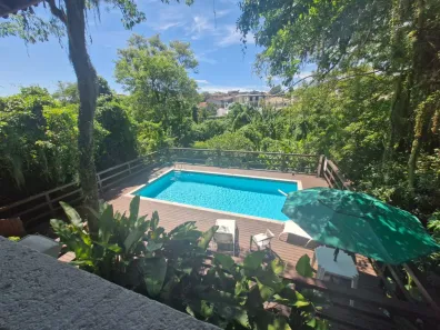 Apartamento com 3 Quartos à venda, 146m² no Lagoa da Conceição, Florianópolis