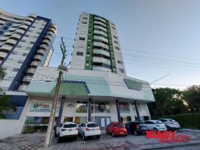 Apartamento com 2 Quartos para alugar, 65m² no Córrego Grande, Florianópolis