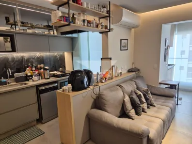 Apartamento com 2 Quartos para alugar, 70m² no Jardim das Acácias, São Paulo