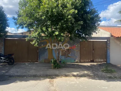 Casa com 5 Quartos à venda, 399m² no Setor Tocantins, Aparecida de Goiânia