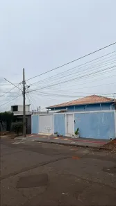 Casa com 4 Quartos para venda ou aluguel, 220m² no Bonjardim, Campo Grande