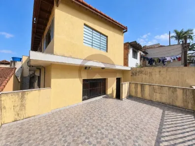 Sobrado com 2 Quartos à venda, 200m² no Vila Gomes, São Paulo