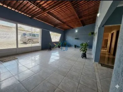 Casa com 3 Quartos à venda, 250m² no Redinha, Natal