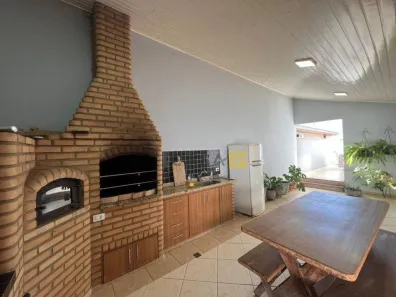 Casa com 3 Quartos à venda, 396m² no Parque Novo Mundo, Americana