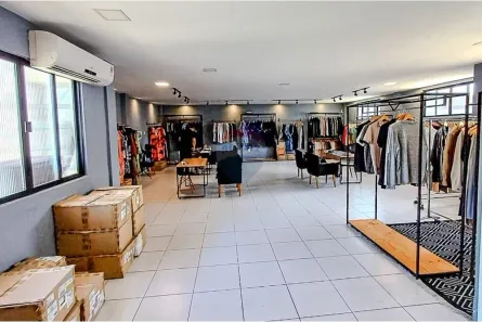 Prédio Comercial à venda, 784m² no Amaralina, Salvador