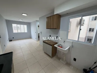Apartamento com 2 Quartos para alugar, 45m² no Conjunto Habitacional Violim, Londrina
