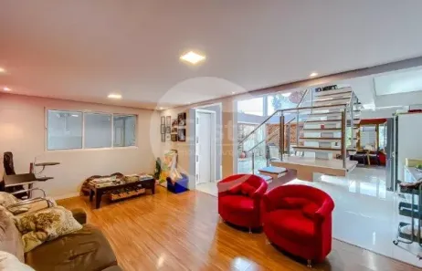 Sobrado com 4 Quartos à venda, 280m² no Vila Invernada, São Paulo