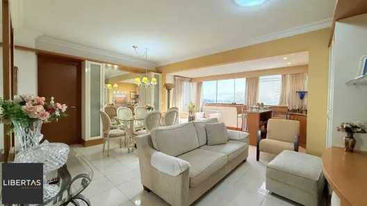 Apartamento com 3 Quartos à venda, 162m² no Jardim do Salso, Porto Alegre