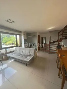Sobrado com 3 Quartos à venda, 118m² no Medianeira, Porto Alegre