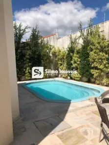 Casa com 3 Quartos para alugar, 240m² no Jardim Karaíba, Uberlândia