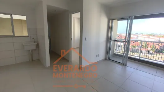 Apartamento com 2 Quartos à venda, 46m² no Quintino Cunha, Fortaleza