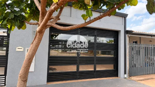 Casa com 1 Quarto à venda, 104m² no Santos Dumont, Cascavel