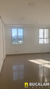 Sala Comercial à venda, 40m² no Jardim Wanda, Taboão da Serra